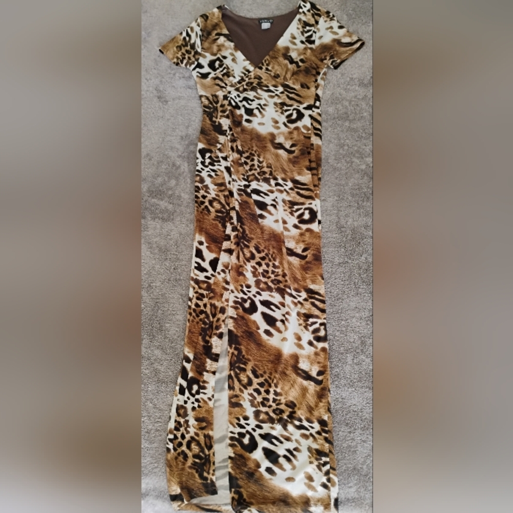 VENUS Leopard V-neck Wrap Dress